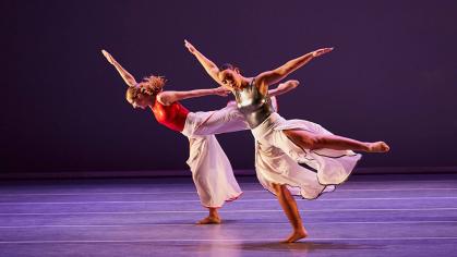 Mason Gross dance students performing on stage