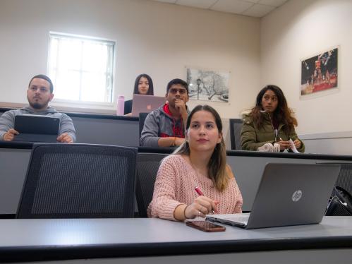 SMLR students listen to a lecture