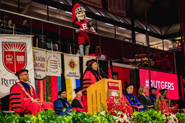 Chancellor-Provost Conway speaks at convocation