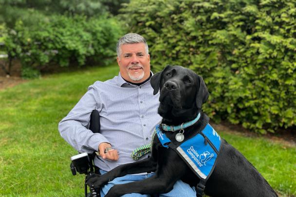 Javier Robles and his service dog Gonzalo